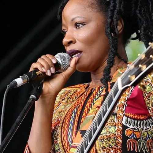 Natu Camara Family Show